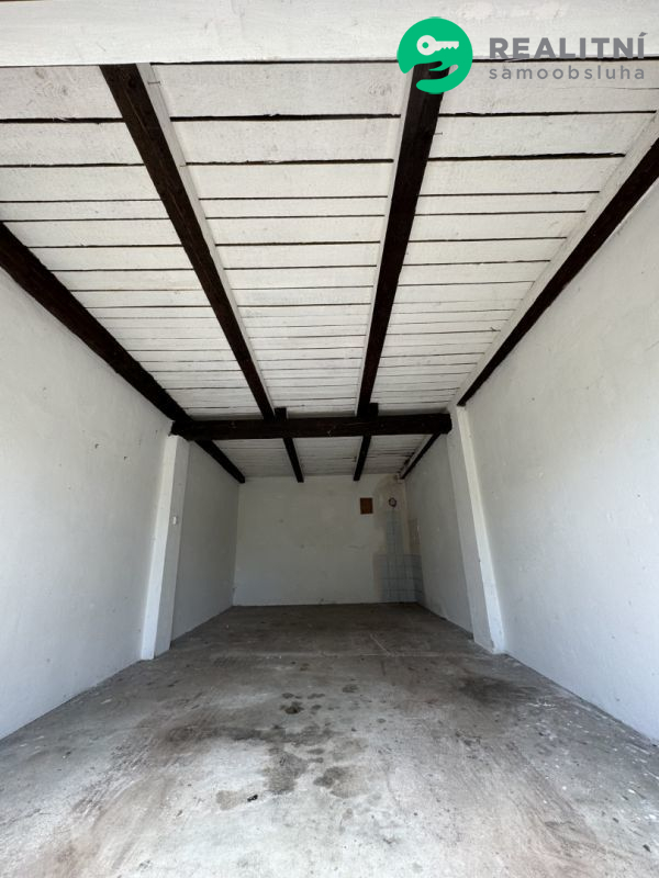 Garáž Broumov - 3