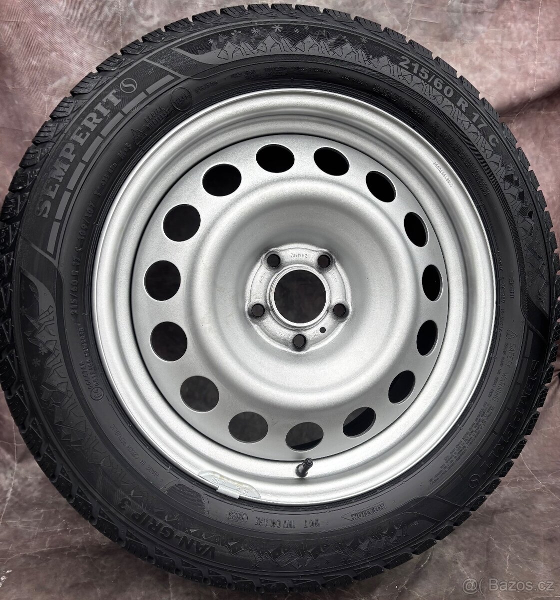 Zimní nepoužitá sada VW Transporter 215/60/17C - 3