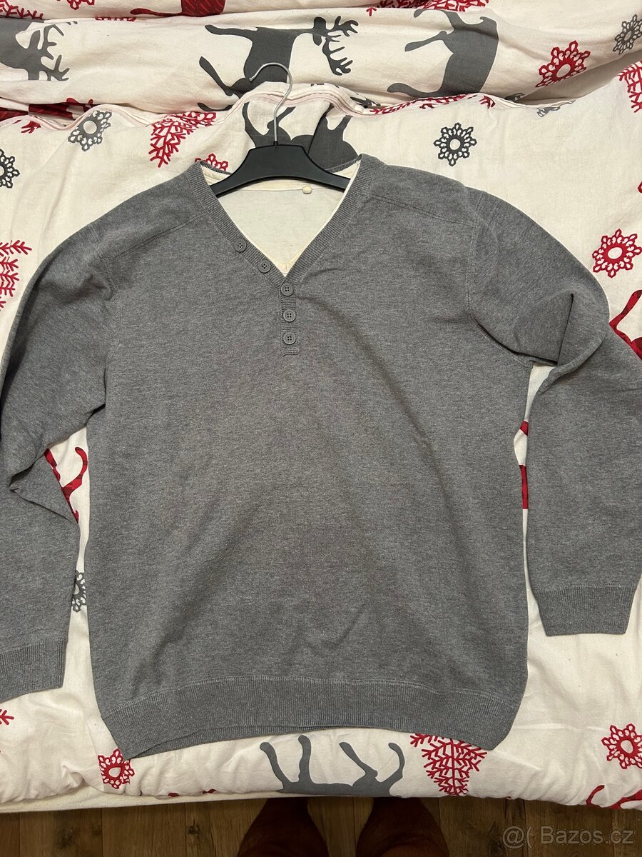 Svetry v dobrém stavu - 3