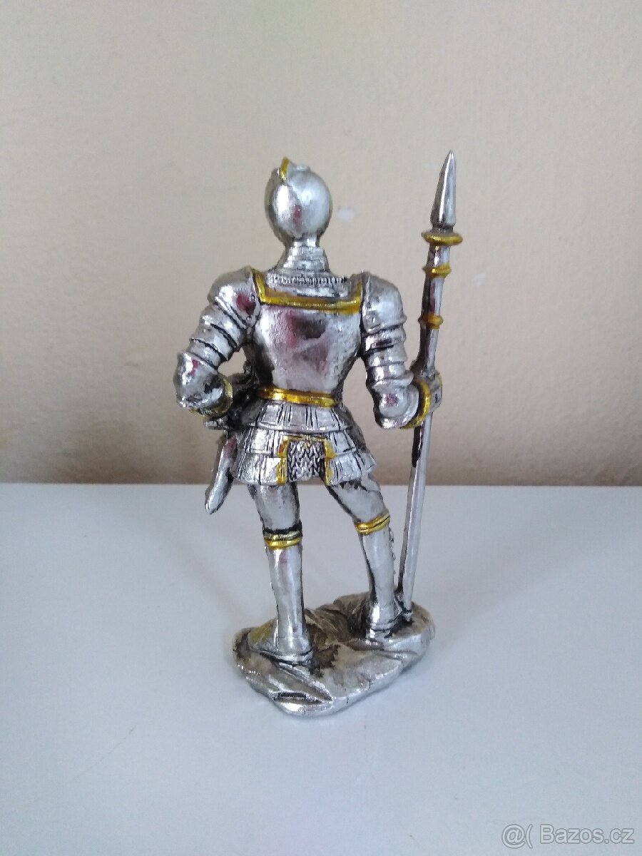 Rytíř - 3