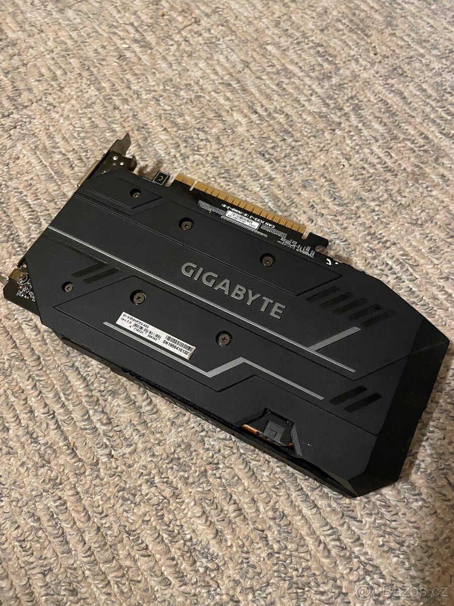 Gigabite GeForce GTX 1650 super Windforce OC 4GB GDDR6 - 3