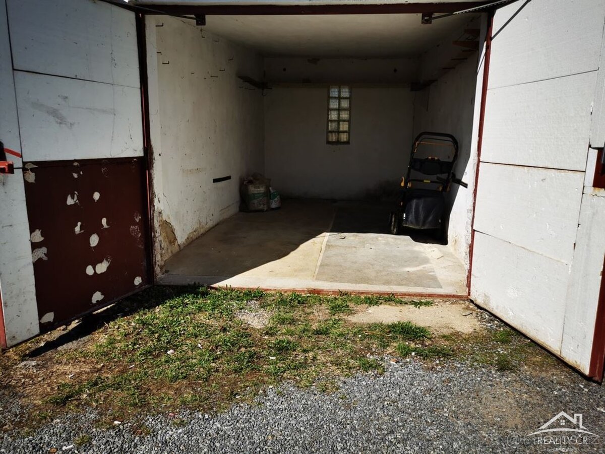 Garáž U Hřbitova Jihlava - 3