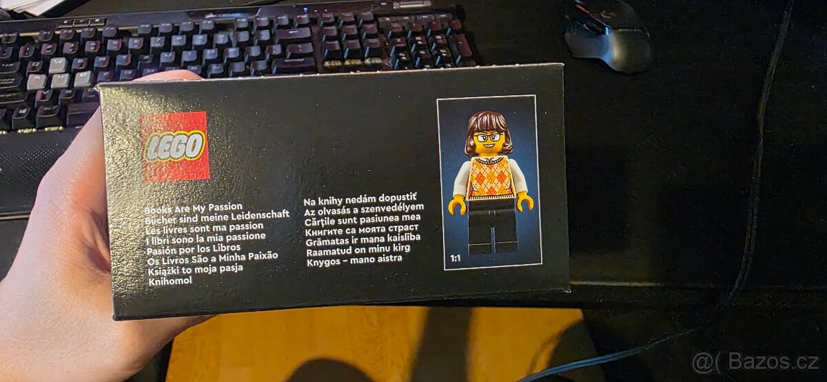 LEGO Ideas 40698 Knihomol - 3