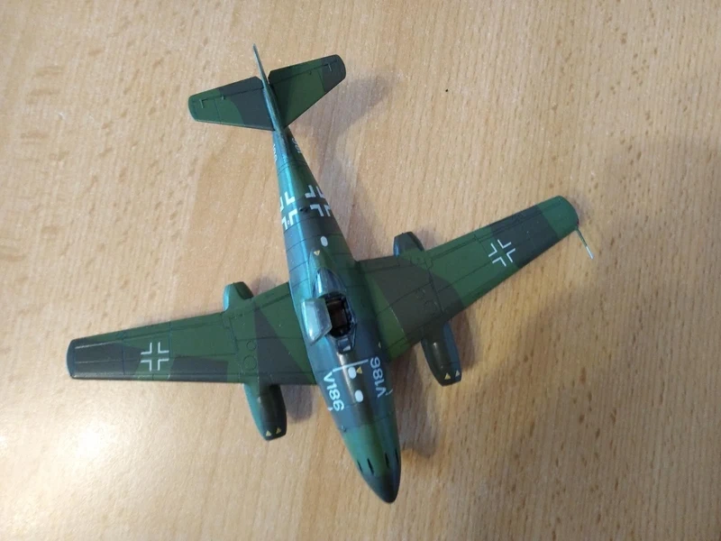 Me- 262 Academy 1/72 - 3