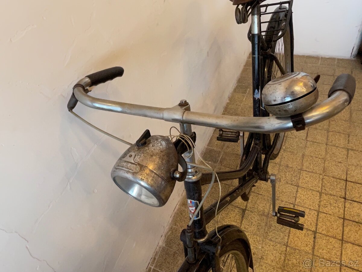 Staré jízdní kolo - 3