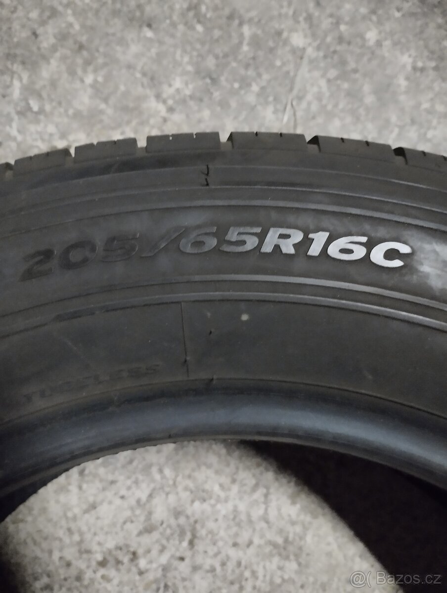 Hankook 205/65 R16C DOT 0917 - 3