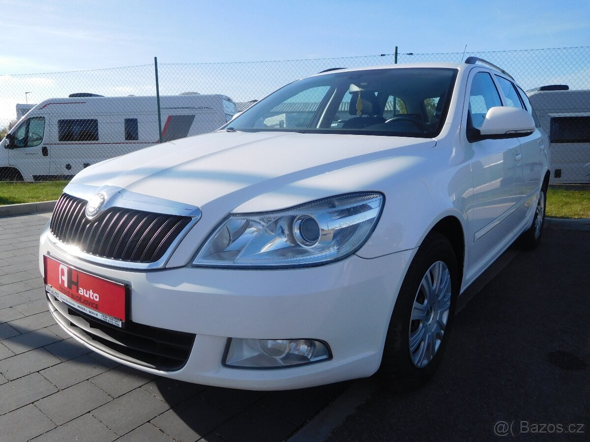 Škoda Octavia Combi 2.0 TDi Elegance, 103 kW, Klima - 3