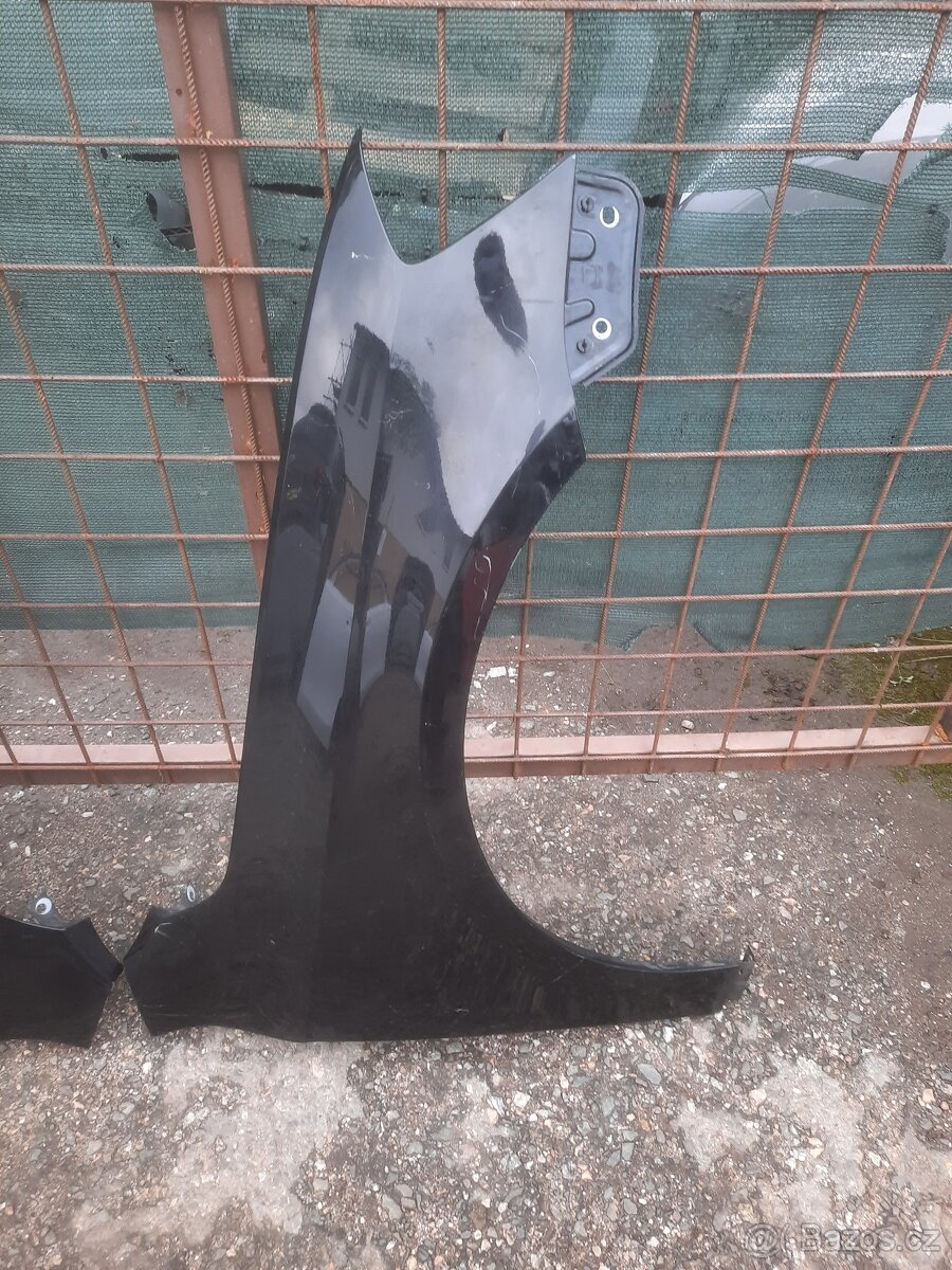 vw passat B7 predni blatniky - 3