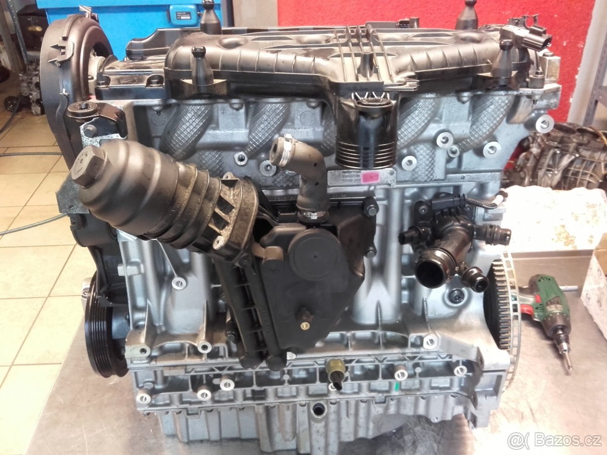 Volvo motor D5 136 + 2.4D kw platformy P2, příp.i P3 - 3