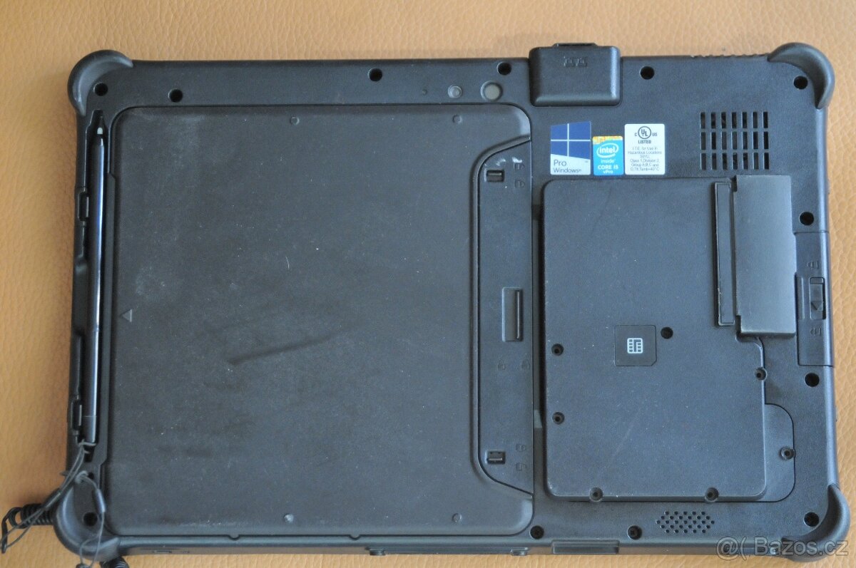 Vojenský/průmyslový tablet GETAC F110 - 3
