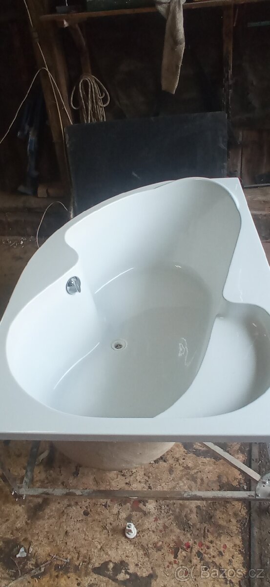 Rohová vana - 3