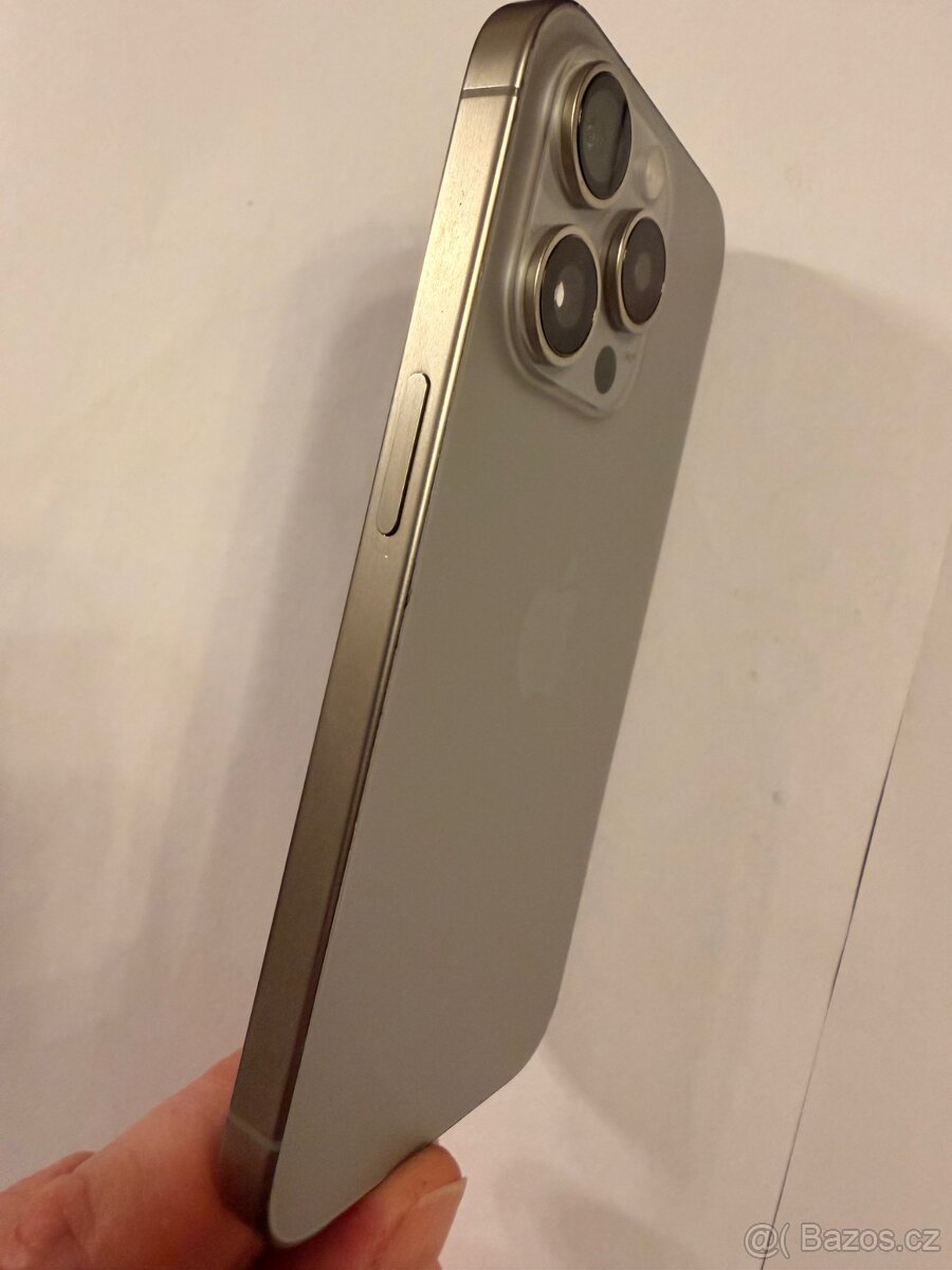 iPhone 15 Pro Natural Titanium – 128 GB - 3