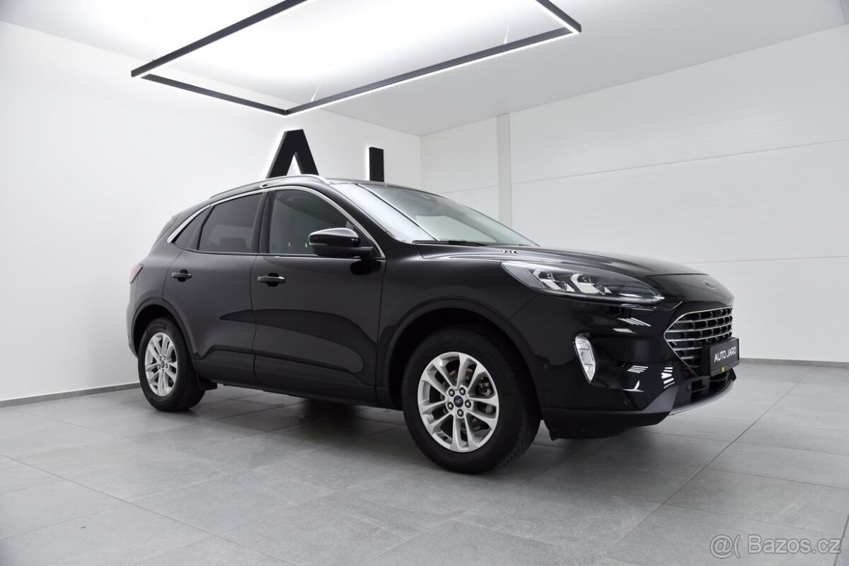 Kuga 2.5 Duratec HEV Titanium X AWD eCVT, LED, ACC, Kamera - 3