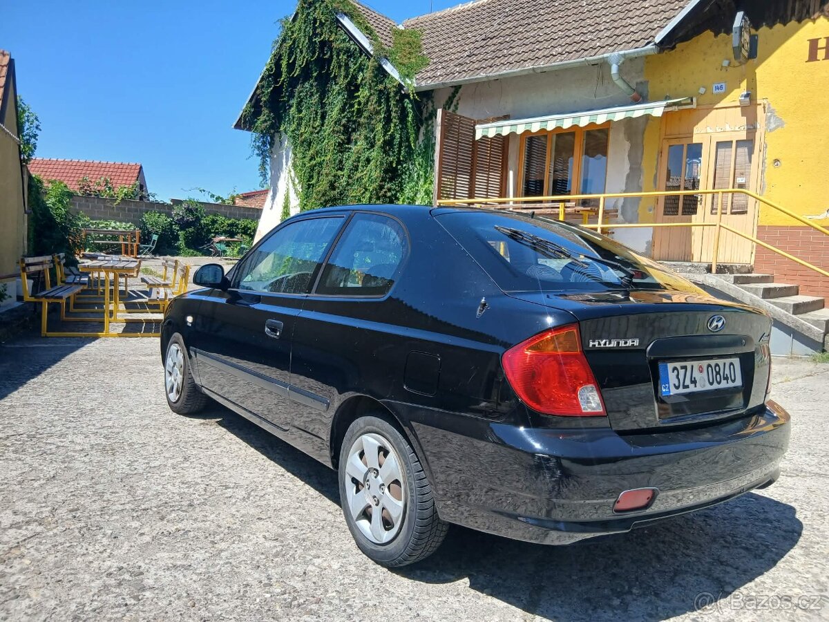 Prodám Hyundai Atcent 1.3i - 3