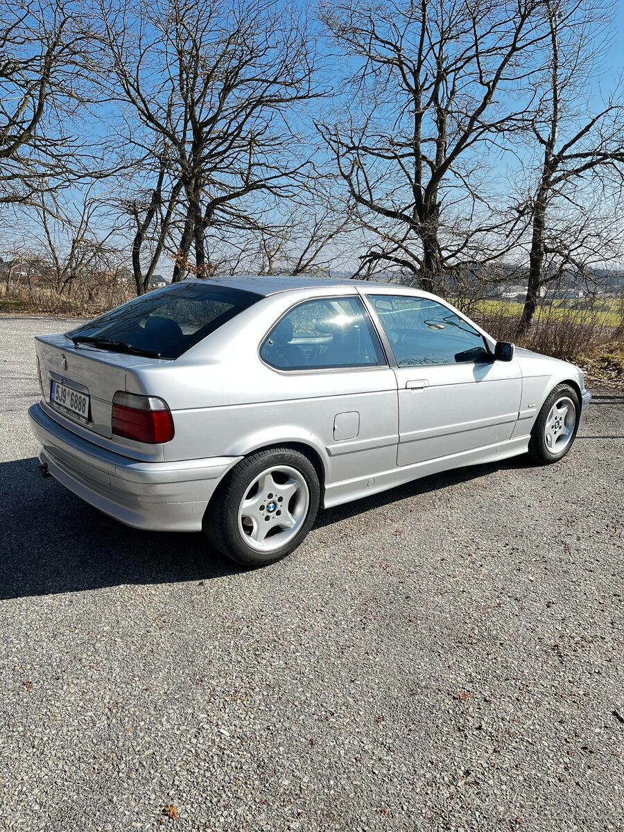 BMW E36 compact 316i - 3
