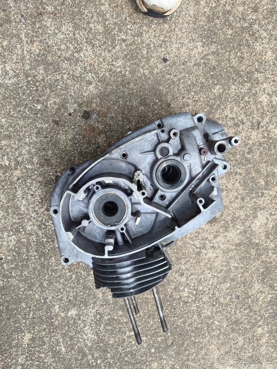 Díly Jawa 250 - 3