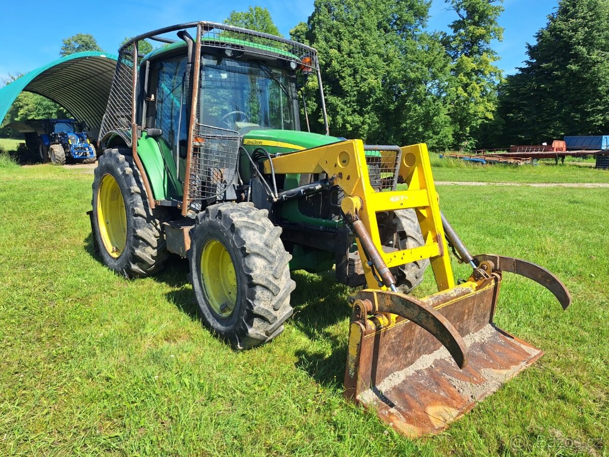 JOHN DEERE 6130 STANDARD 4X4 - 3
