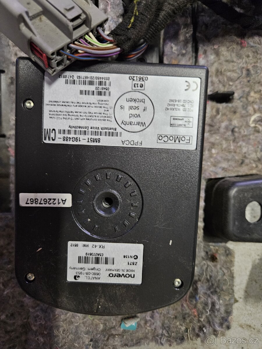 Autorádio s BT modulem Ford Fiesta 2009 - 3