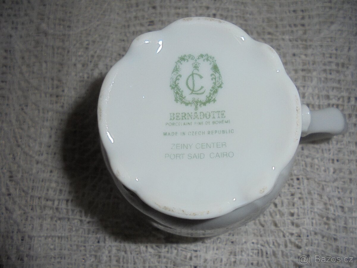 Prodám porcelánovou konvičku - 3
