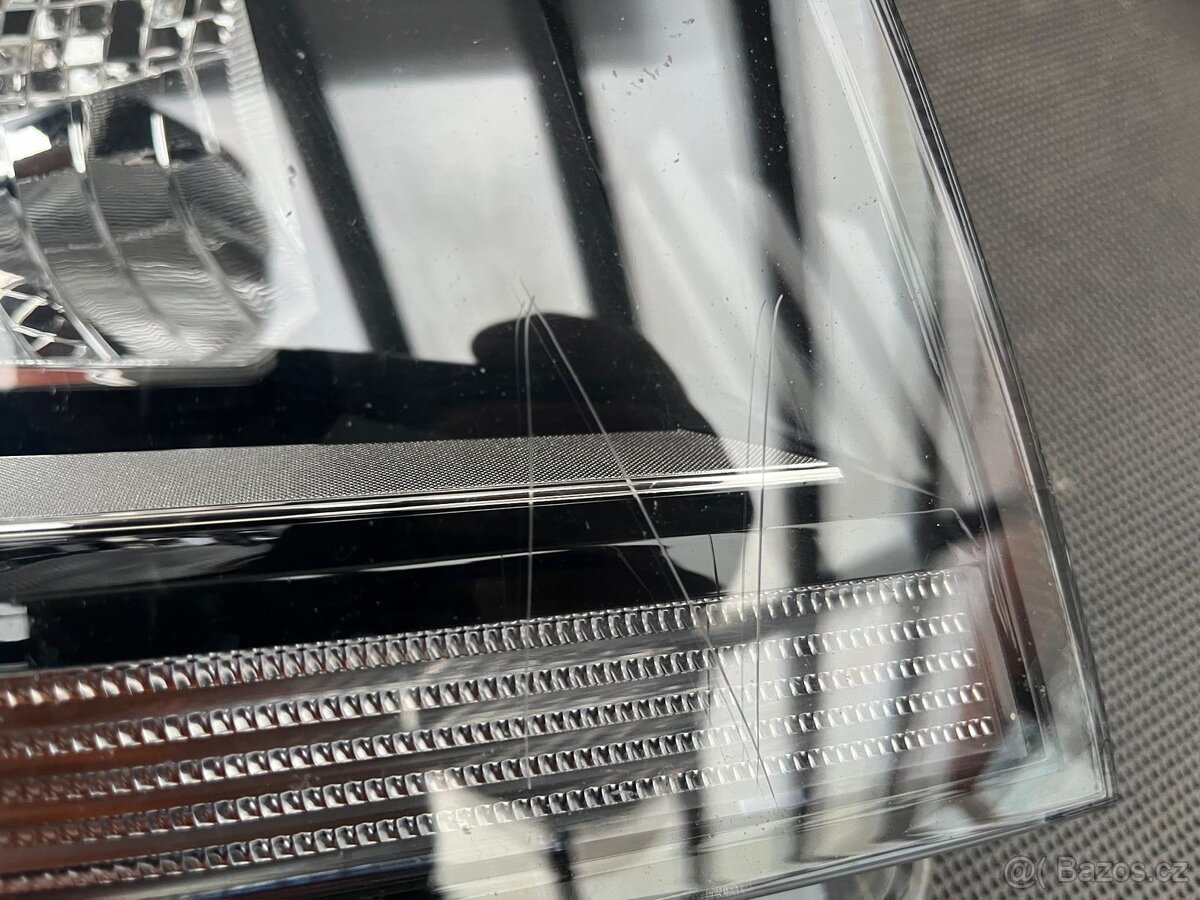 Přední světlomet VW Transporter, Multivan - 3