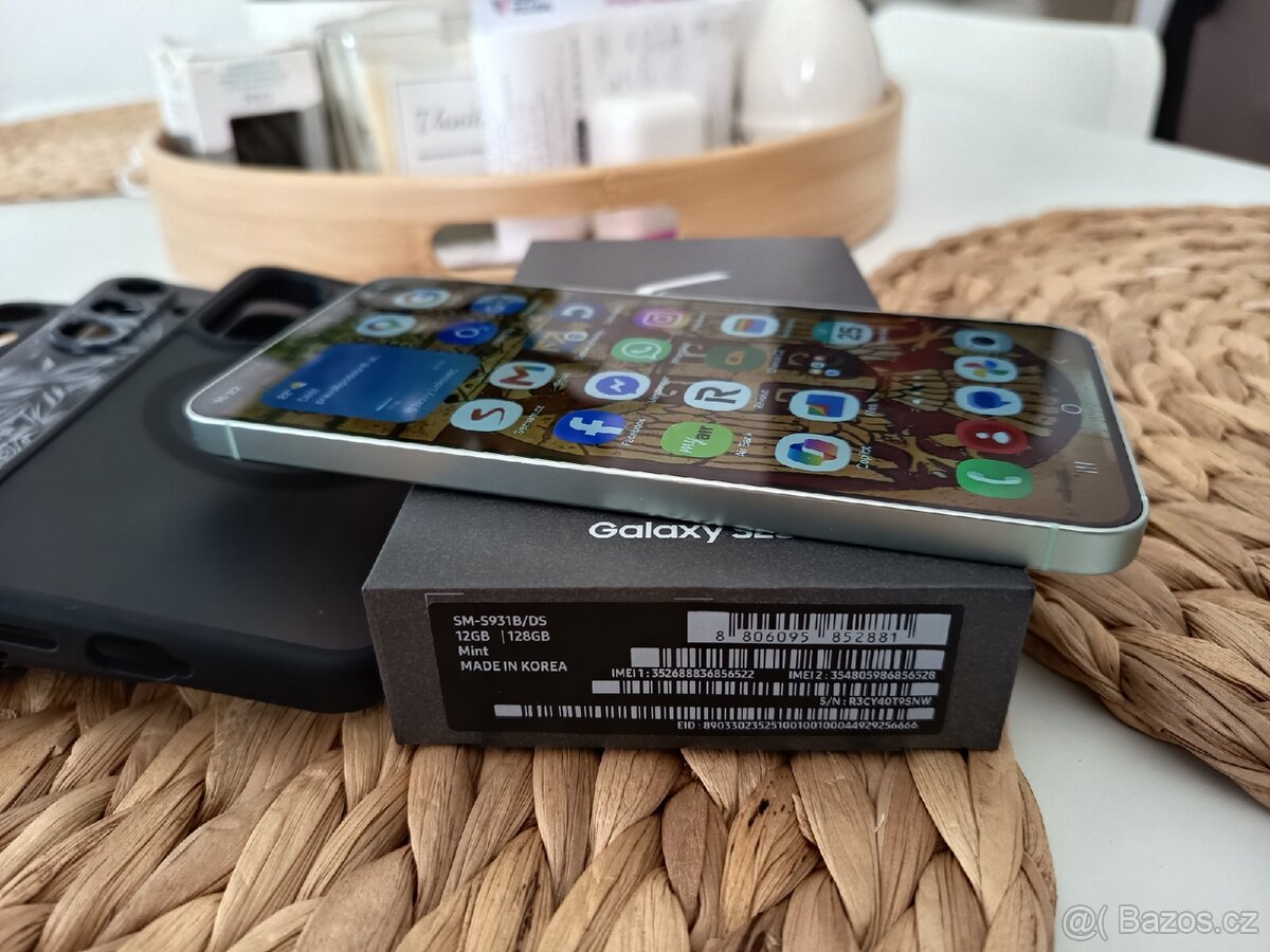 Samsung Galaxy S25/128Gb - 3