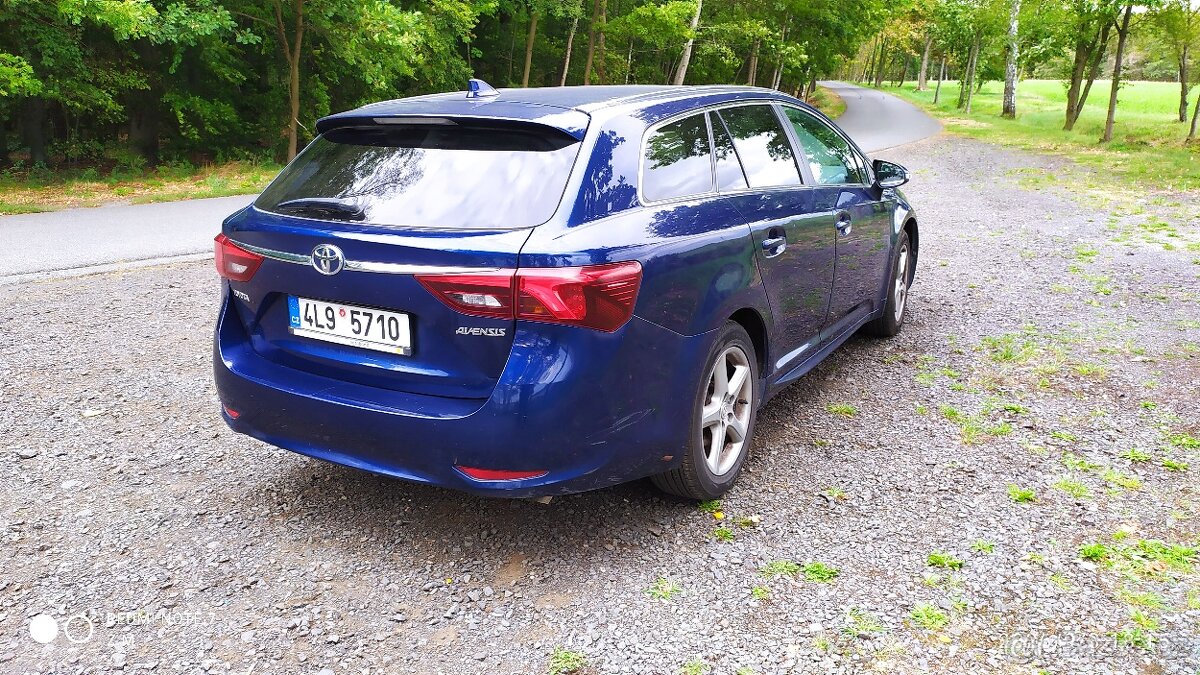 Toyota Avensis 2,0 D 105 kw - 3