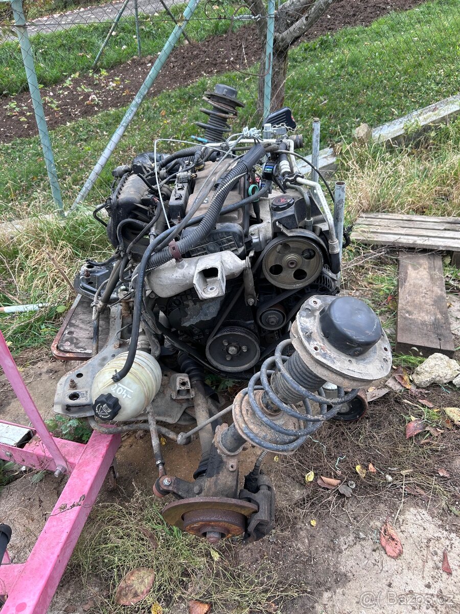 Motor peugeot 206 1.2i 44kw r.v.2000 - 3