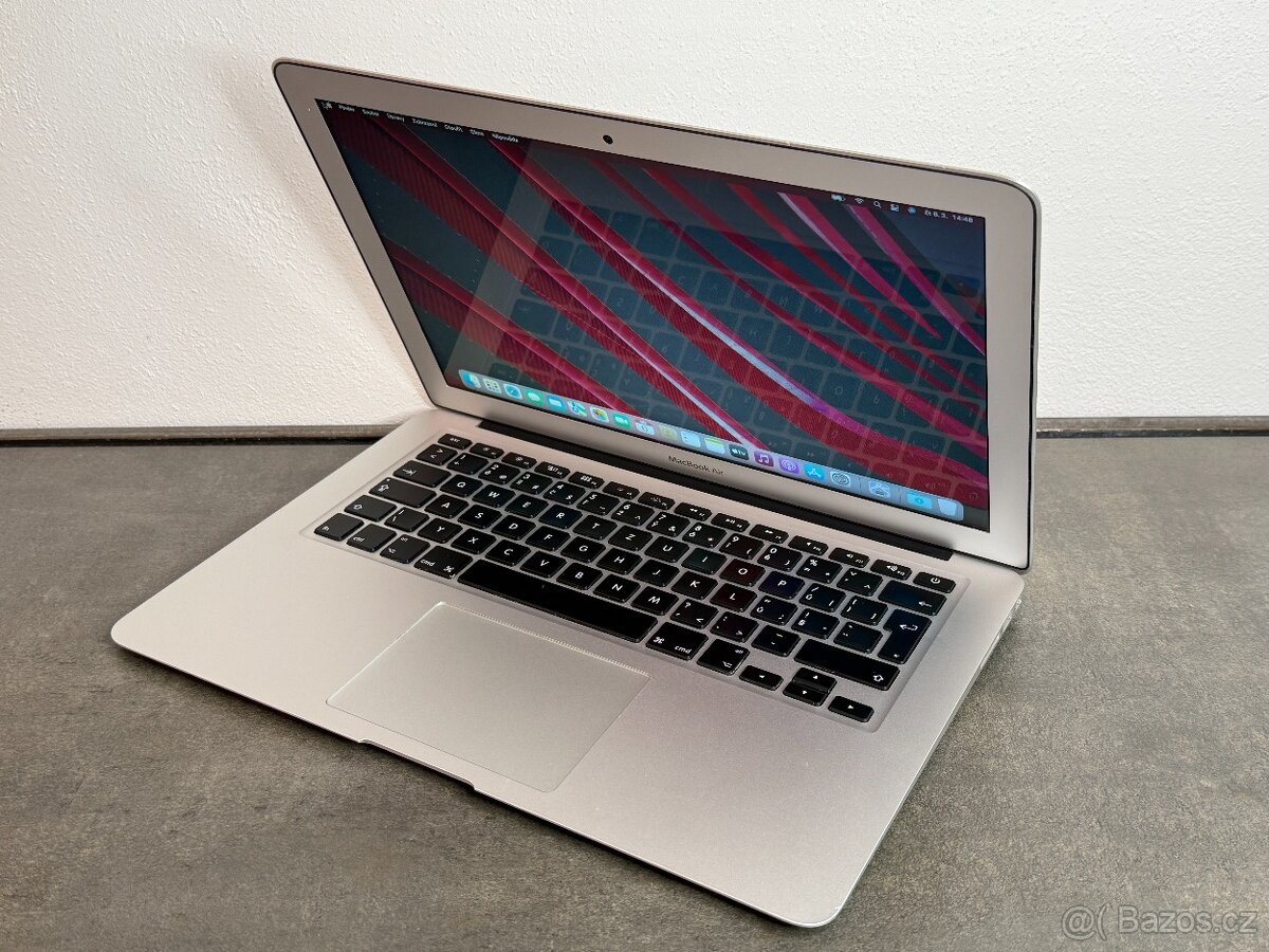 Macbook Air 13'' 2015 / i5 / 8GB / 128GB SSD - DPH - 3