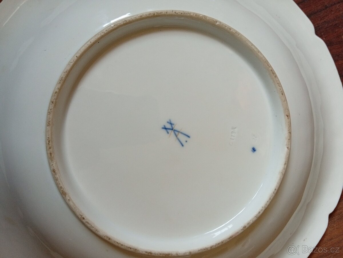 Míšeňský porcelánový talíř - 3