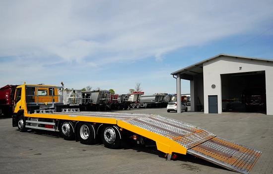 IVECO AD320S42 8x2 - plošina na přepravu vozidel a strojů - 3