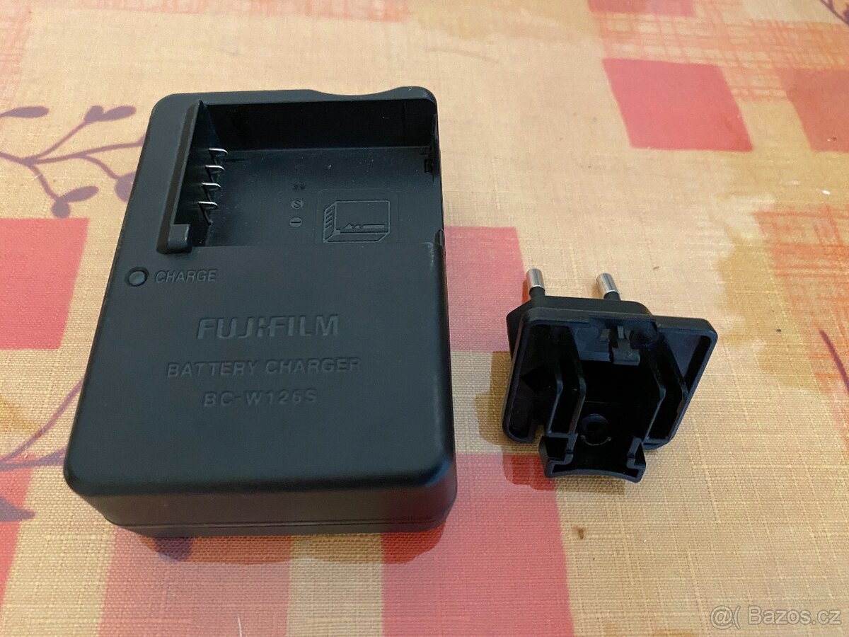 Fujifilm BC-W126S Battery Charger - 3