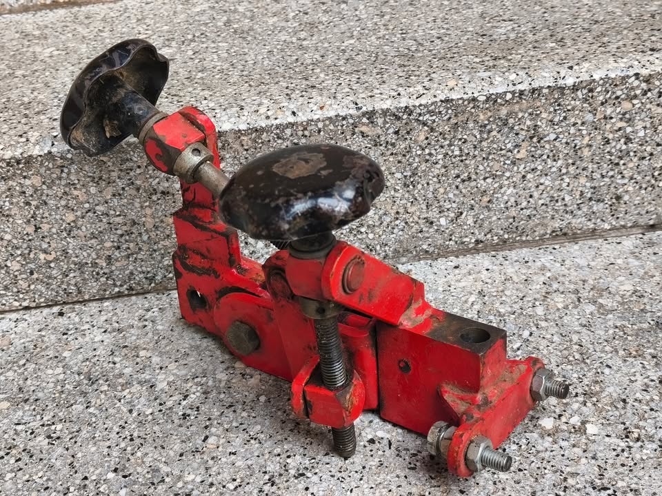 Prodám nastavovací těleso na Tera Vari - 3