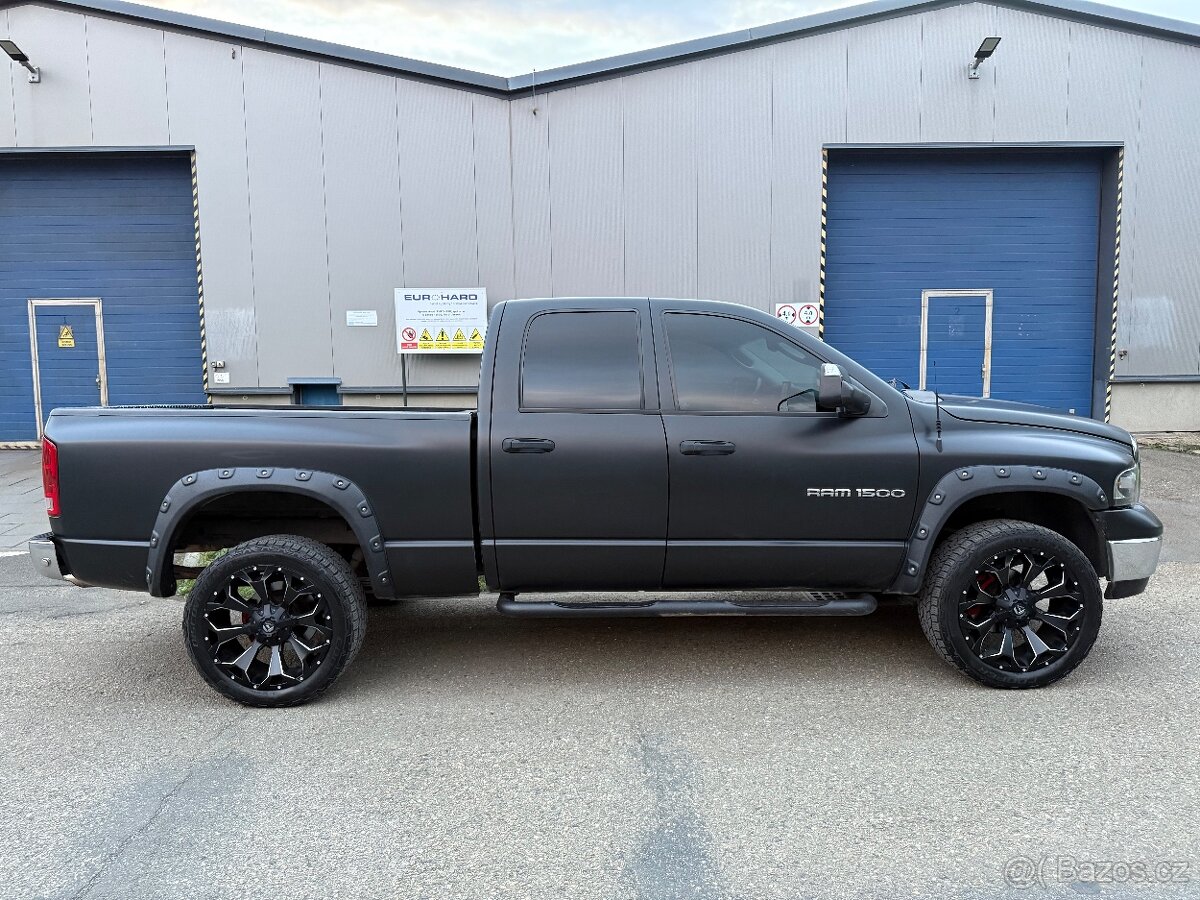 Dodge Ram 1500, 5.7Hemi, 2005, Kůže, R22, Infinity audio