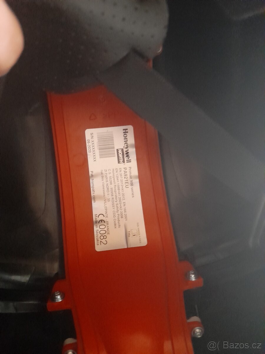 Ochranná přilba Honeywell - 3