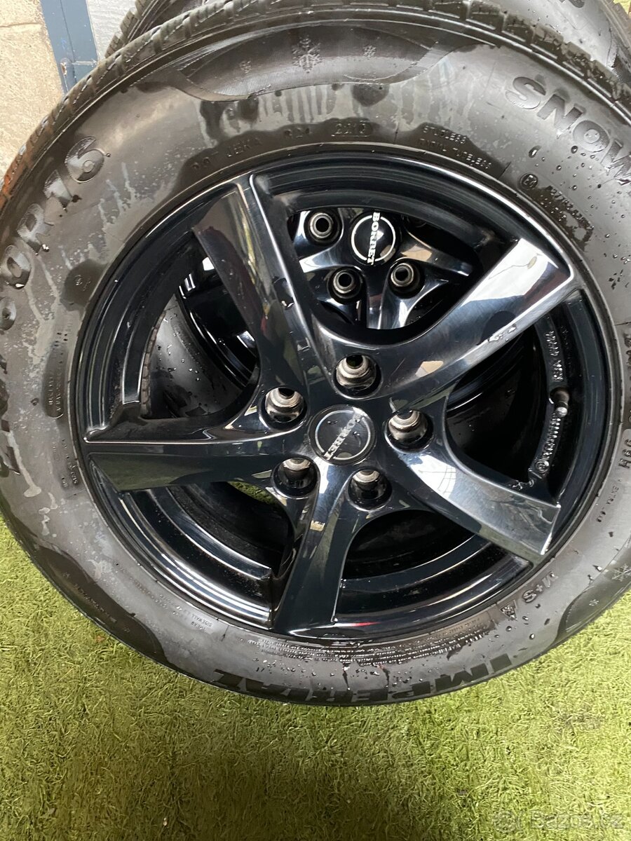 SADA ZIMNÍCH KOL ŠKODA KAROQ,SUPERB 3 SEAT ATECA 215/60R 16 - 3