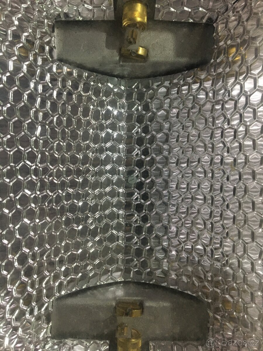 Halogenový reflektor - 3