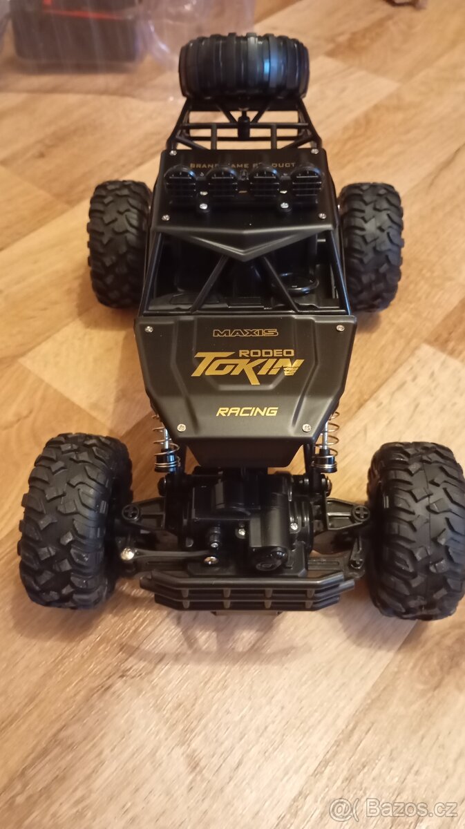 Prodám zánovní auto na DO - 3