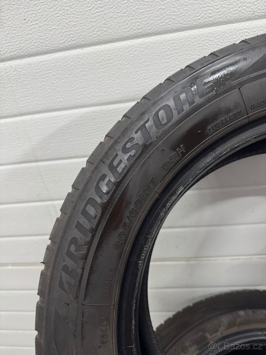 Zimní pneu 205/60 R17 - 3