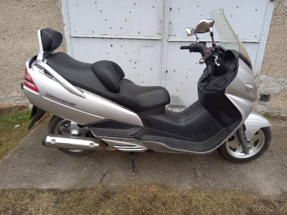 Suzuki Burgman 250 - 3