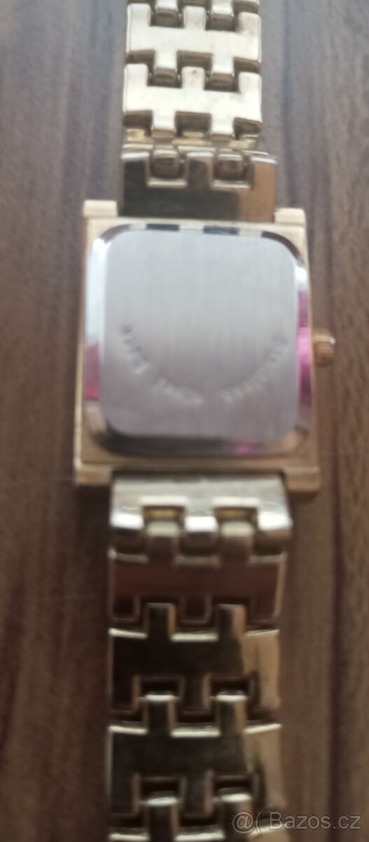 Krásné dámské hodinky, Zn.Quartz - 3