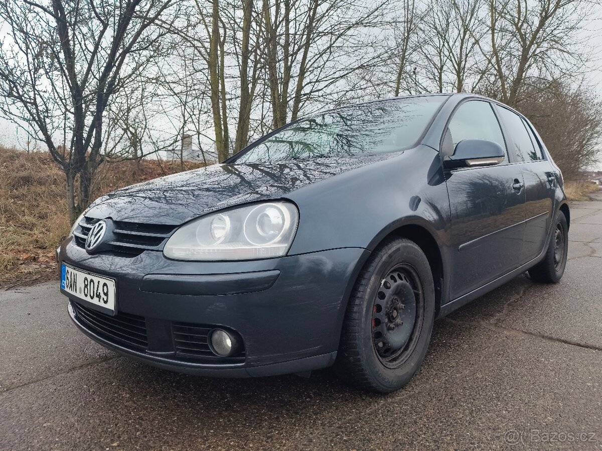 Volkswagen Golf 5 - 3