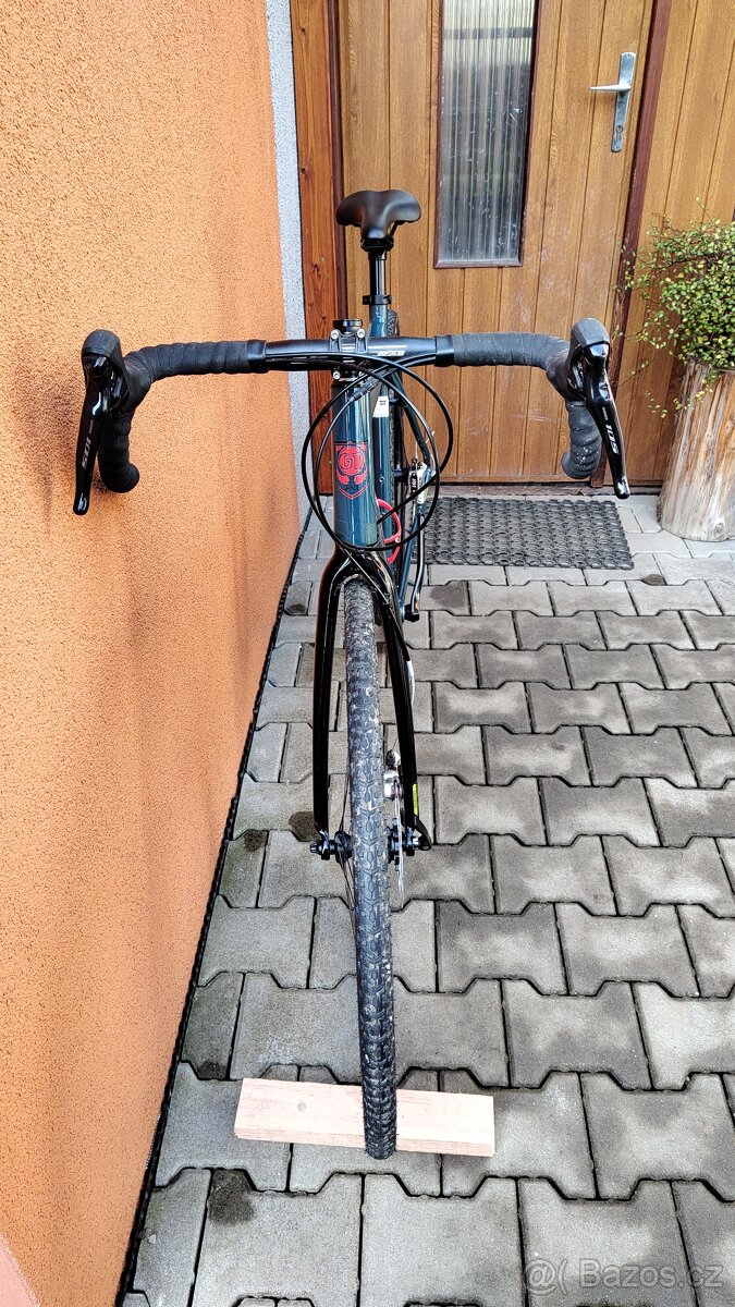 GT Grade Expert + DT SWISS C1800 Spline - 3