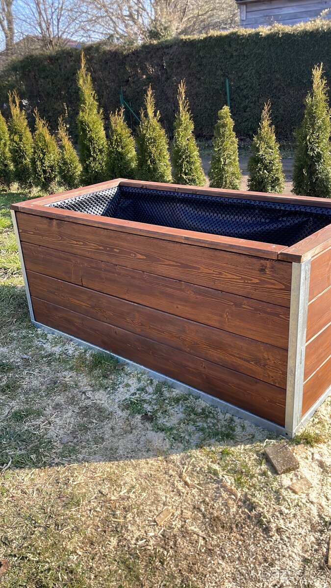 Vyvýšený záhon kov/dřevo - 3