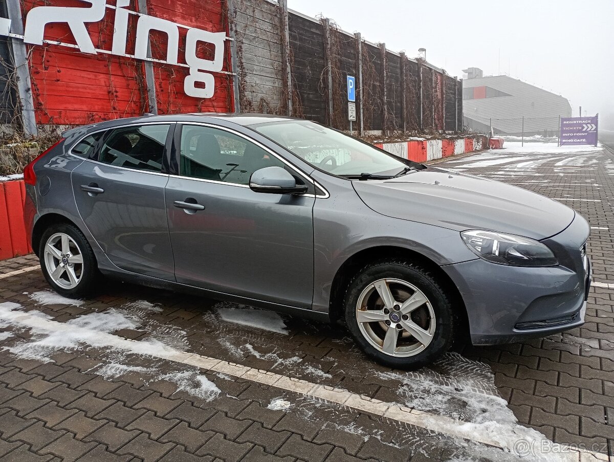 Volvo V40 1,6 diesel r.v. 2016 MANUAL - 3