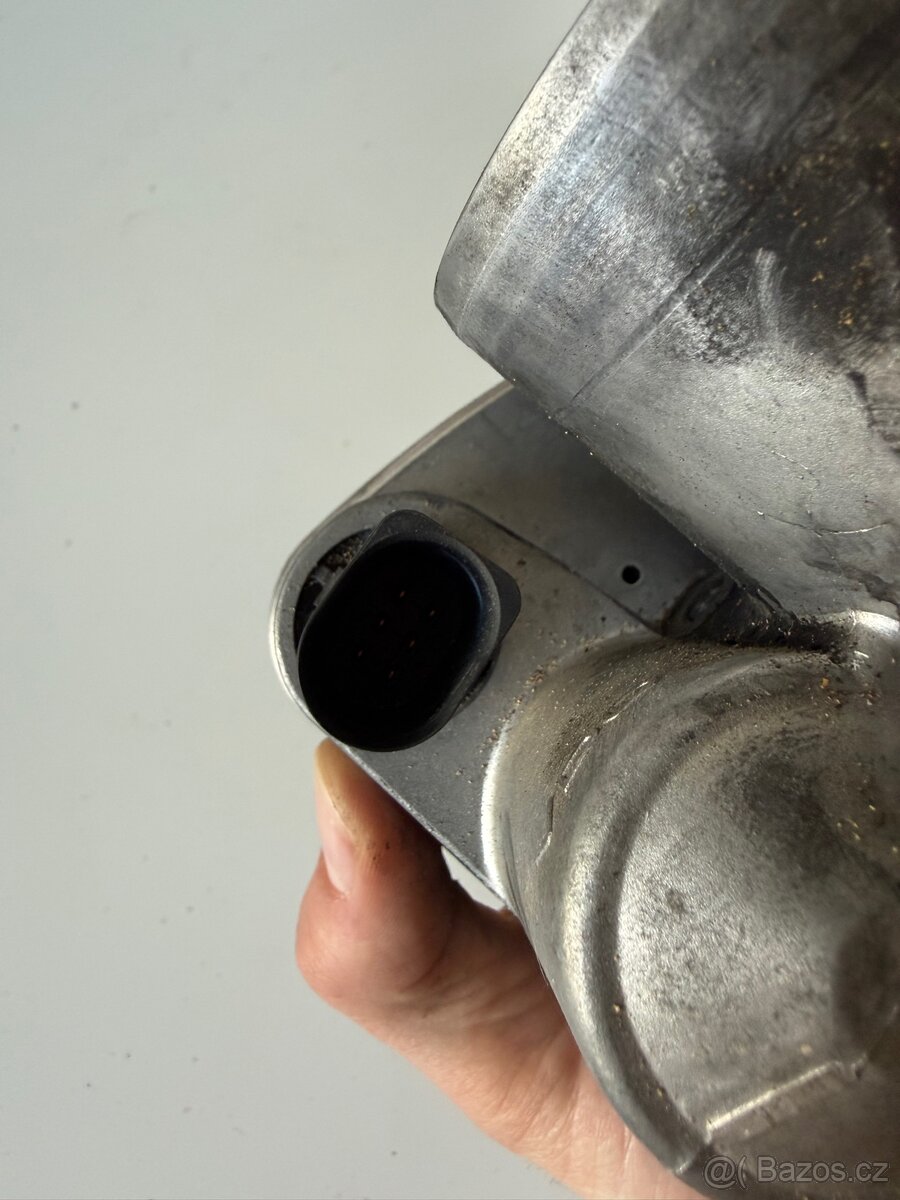 Elektronická škrticí klapka - 3