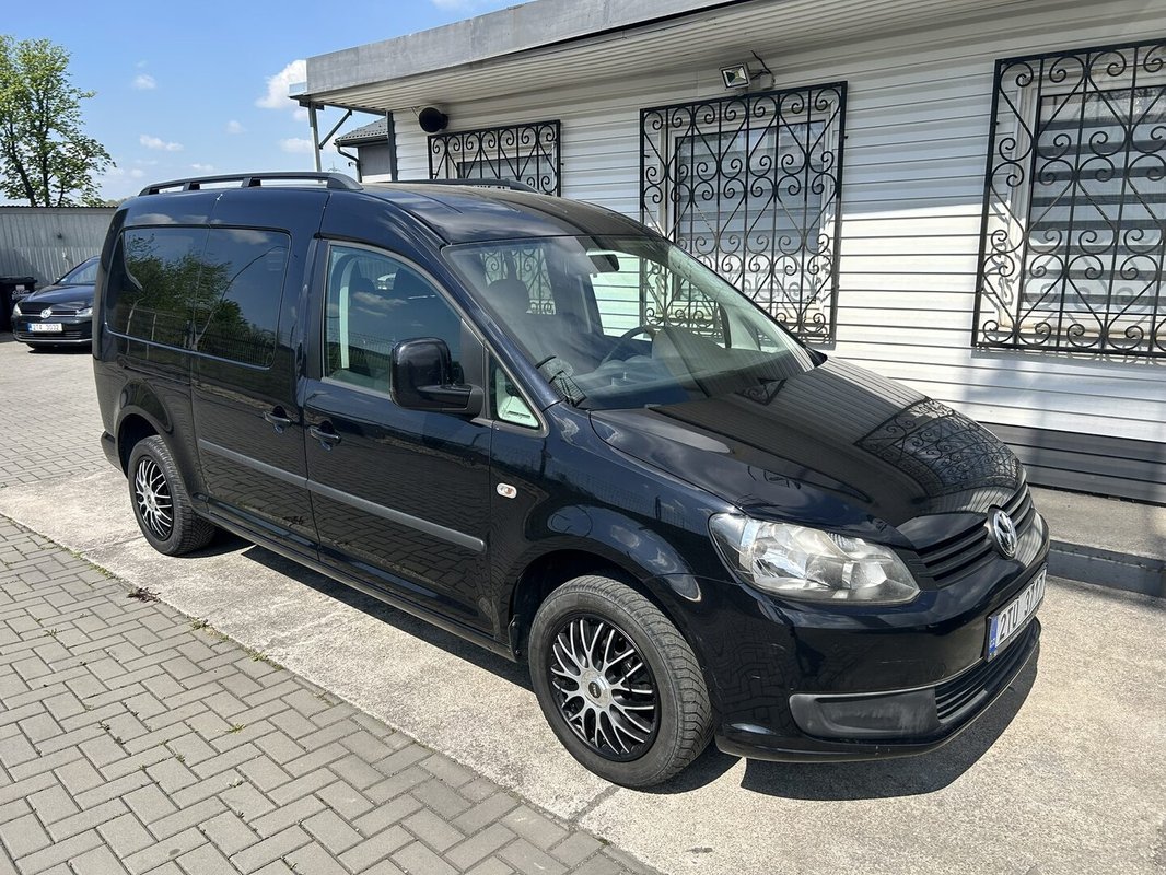 Volkswagen Caddy 1.6 TDI 7 míst - 3