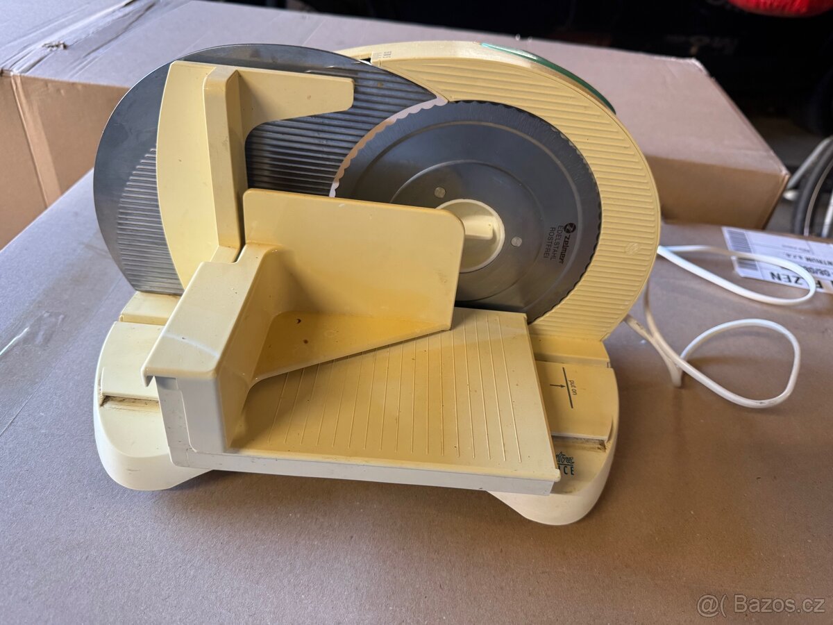 Kráječ potravin - 3