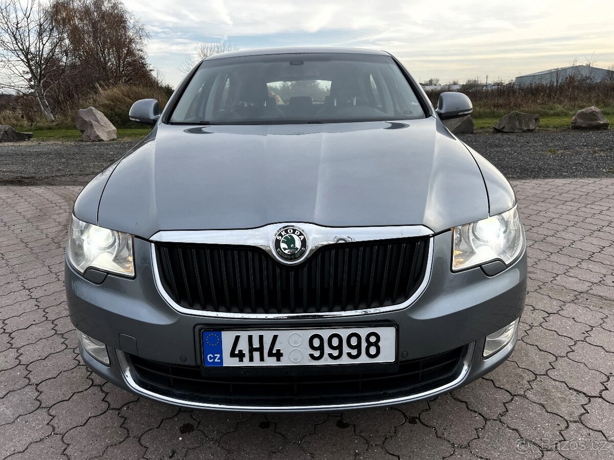 Škoda Superb, 1,8 TSi ELEGANCE 101000KM ČR - 3