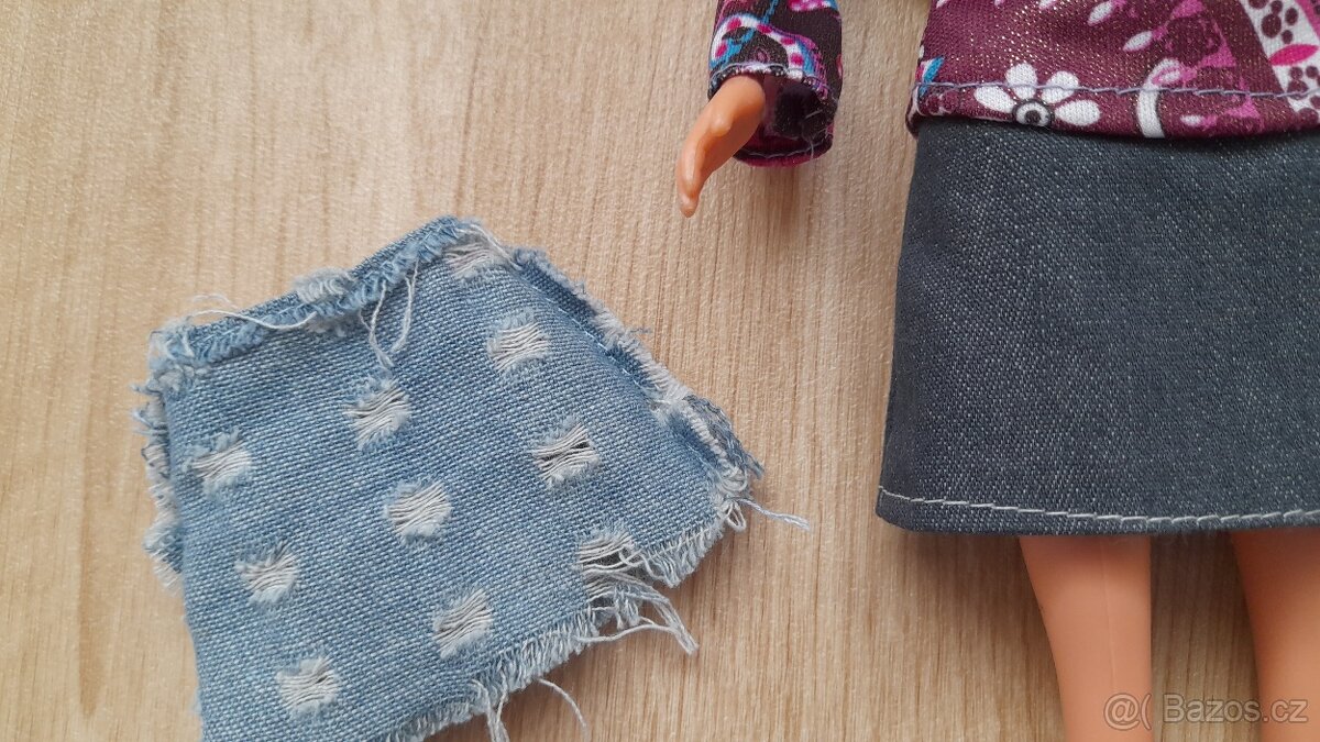 01 - "Barbie" panenka + doplňky - 3