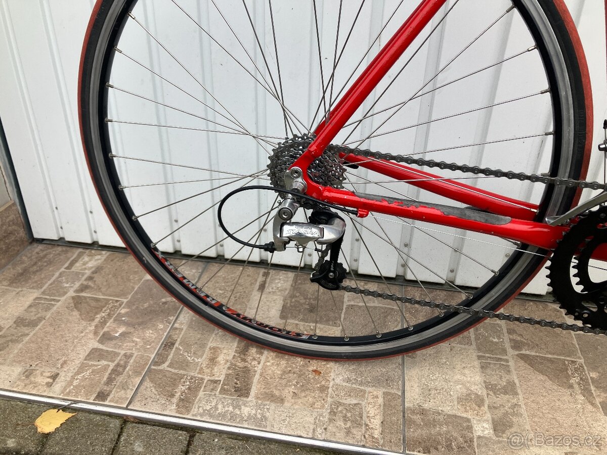 LEVNÉ SILNIČNÍ KOLO MERIDA - 3